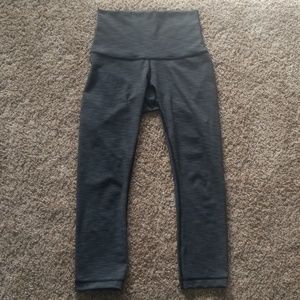 Lululemon crop pants